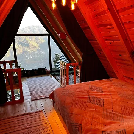 Takidagevleri Chalet Camlihemsin